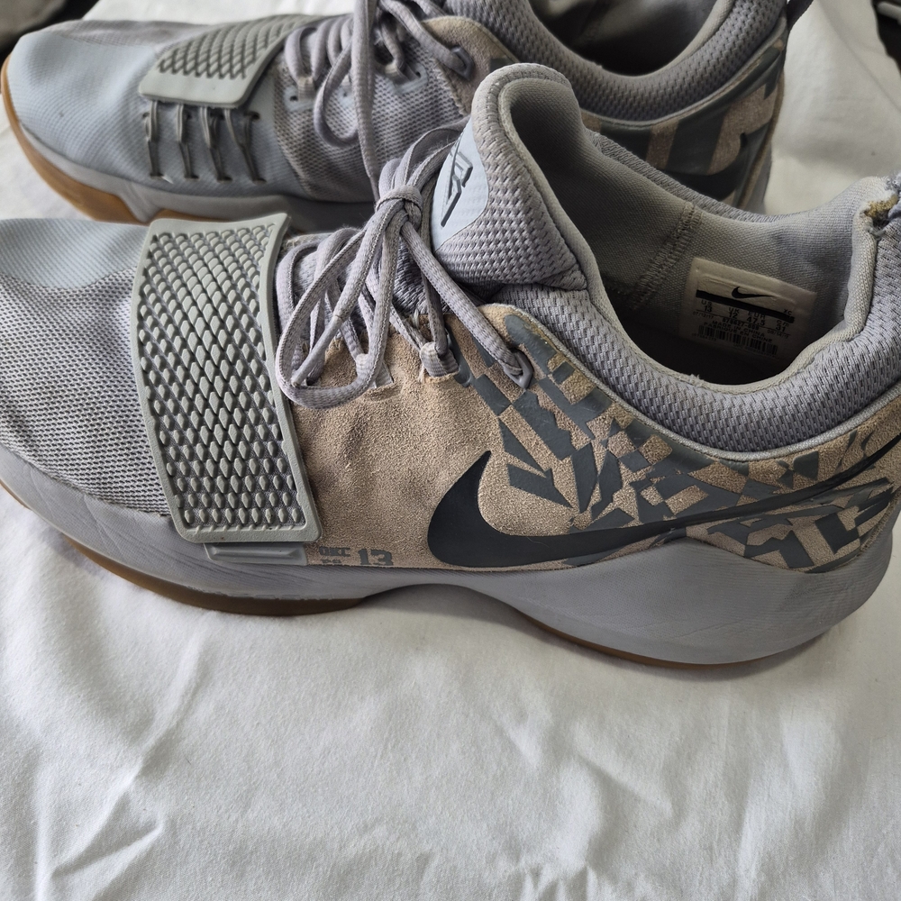 Men's  Nike PG 1 Superstition Basketball Shoes Paul George Baseline Sz 13 Gray